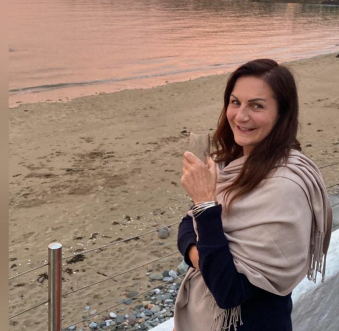 Sarah Glover – United Kingdom